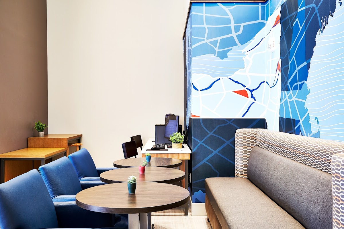 Holiday Inn Express Nyc Brooklyn - Sunset Park by IHG photo 2