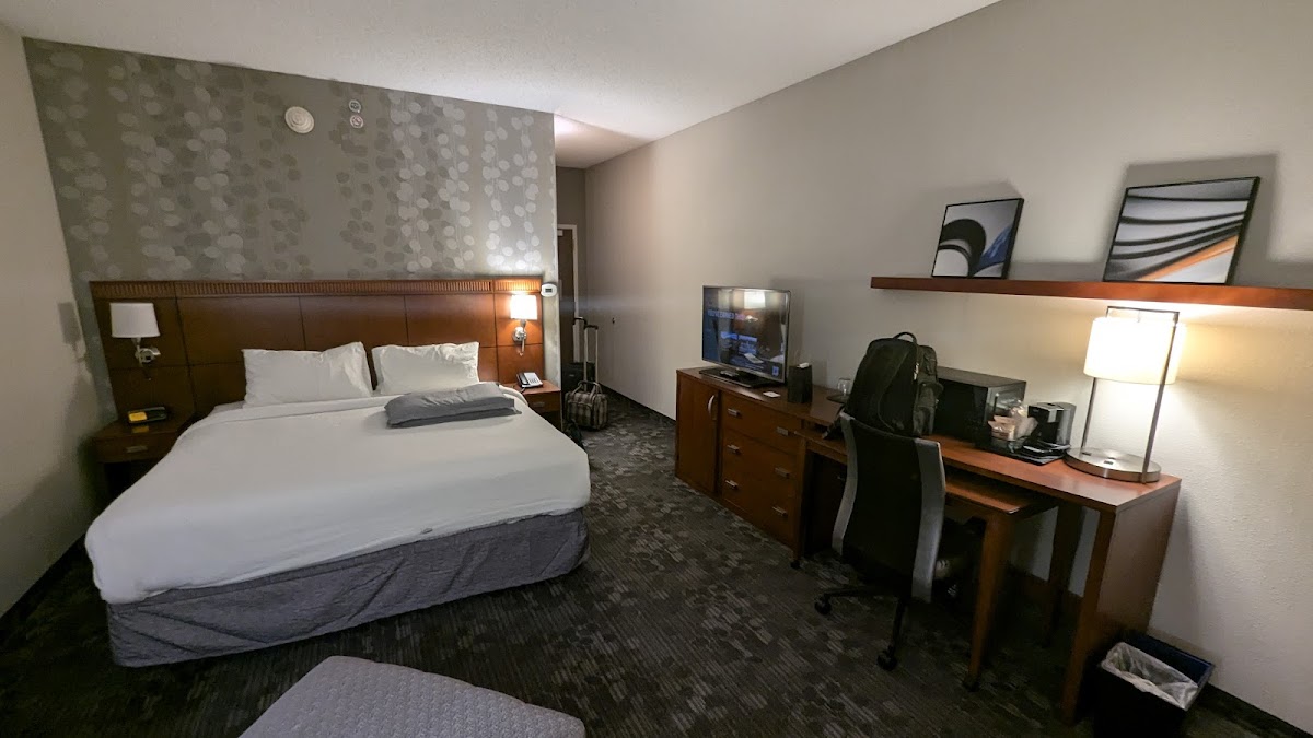 Courtyard by Marriott Rochester Brighton photo 2