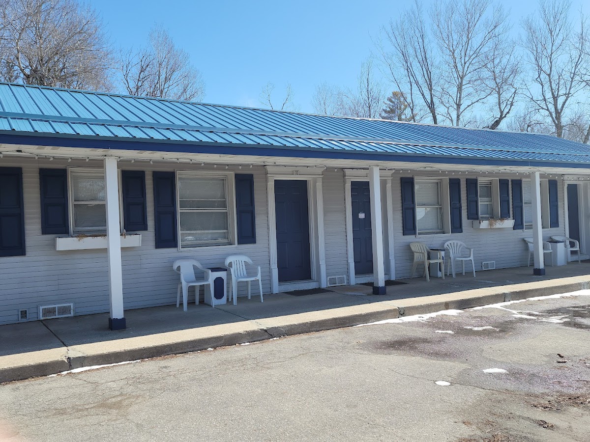 All Seasons Motel