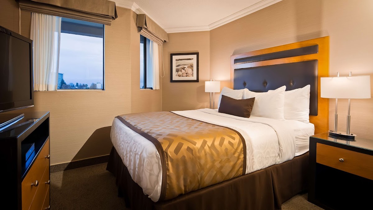 Best Western Plus Inner Harbour photo 3