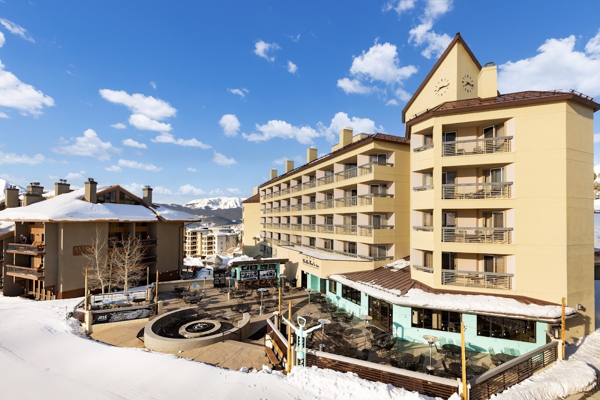 Elevation Hotel & Spa