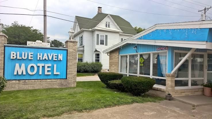 Blue Haven Hotel