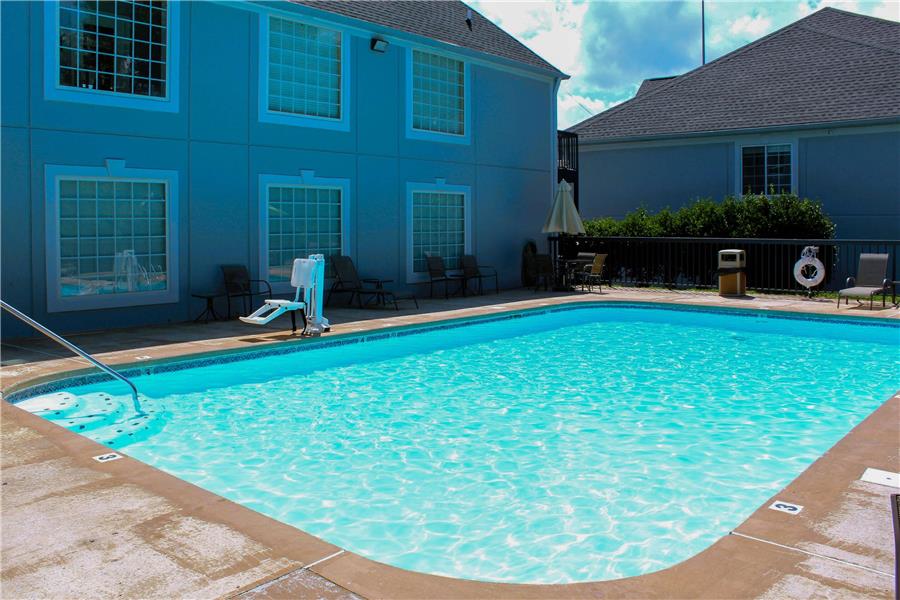 Quality Inn Crossville Near Cumberland Mountain State Park