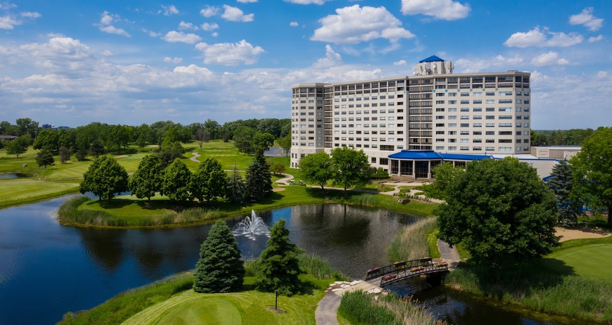 Hilton Chicago/Oak Brook Hills Resort & Conference Center