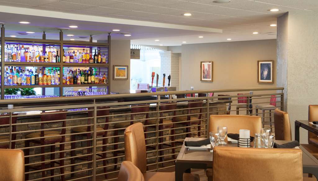 Embassy Suites by Hilton Colorado Springs photo 2