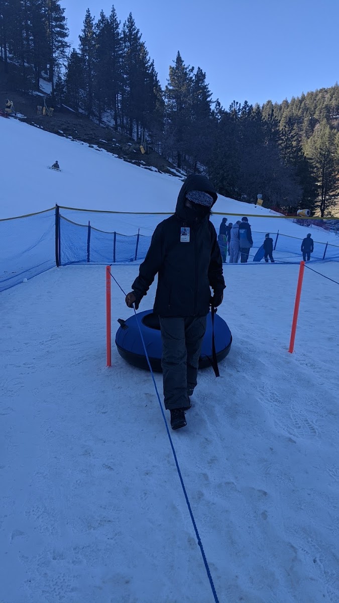 Yeti Snow Play photo 3