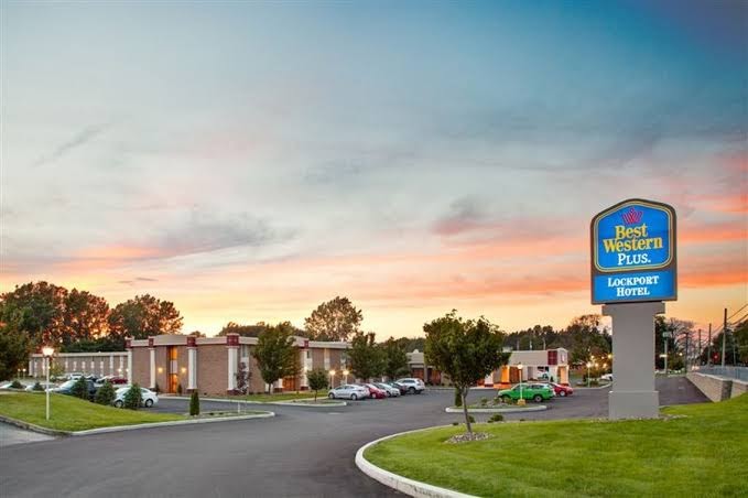Lockport Hotel