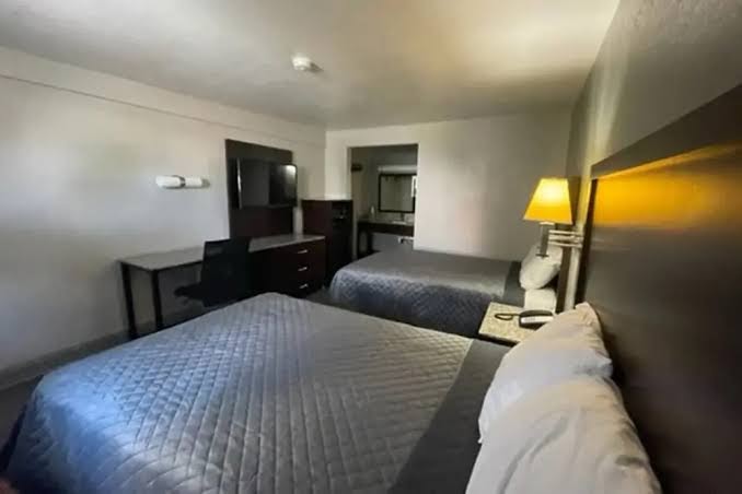 Room 1