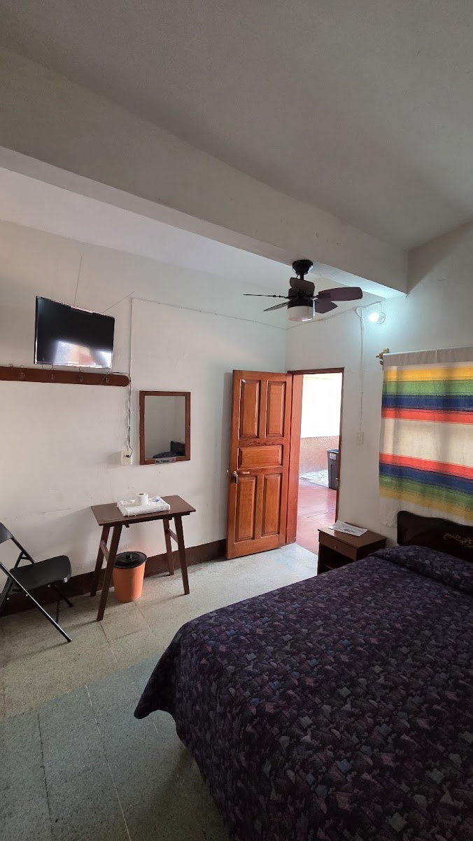 Hotel Guelaguetza photo 2