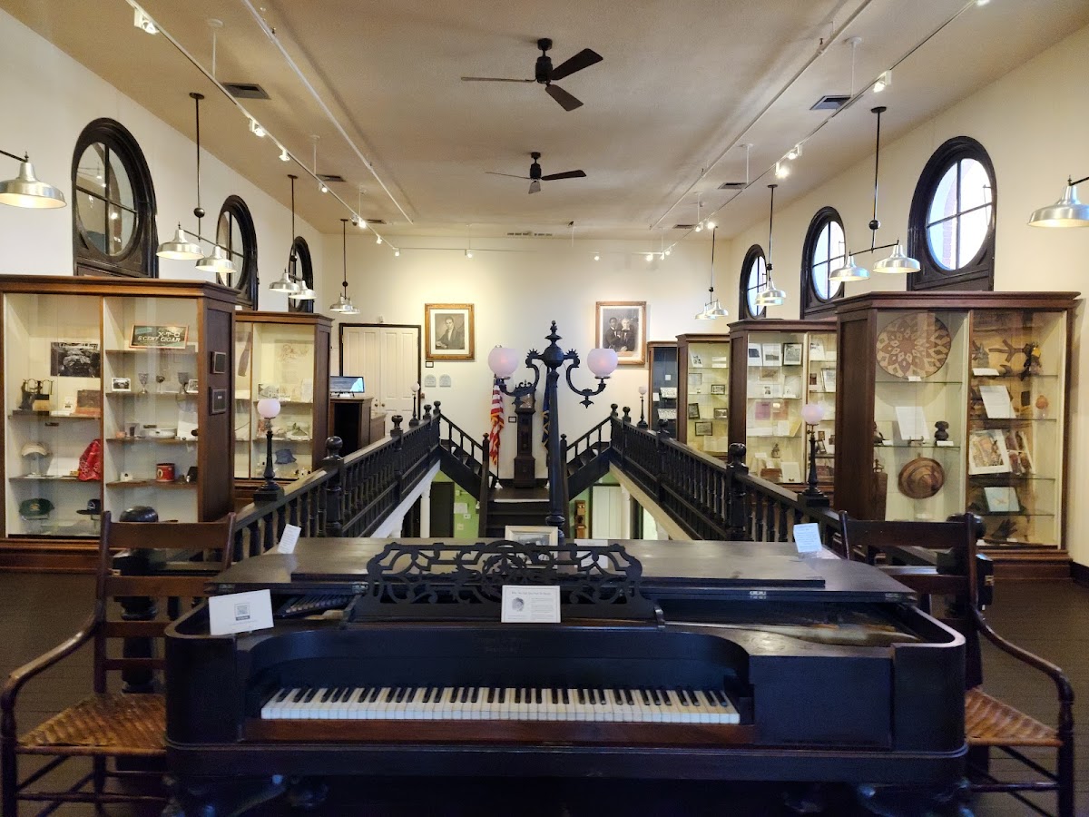 Kentucky Gateway Museum Center