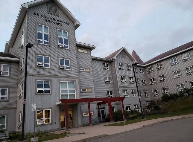 UNB Saint John Summer Hotel - Front Desk