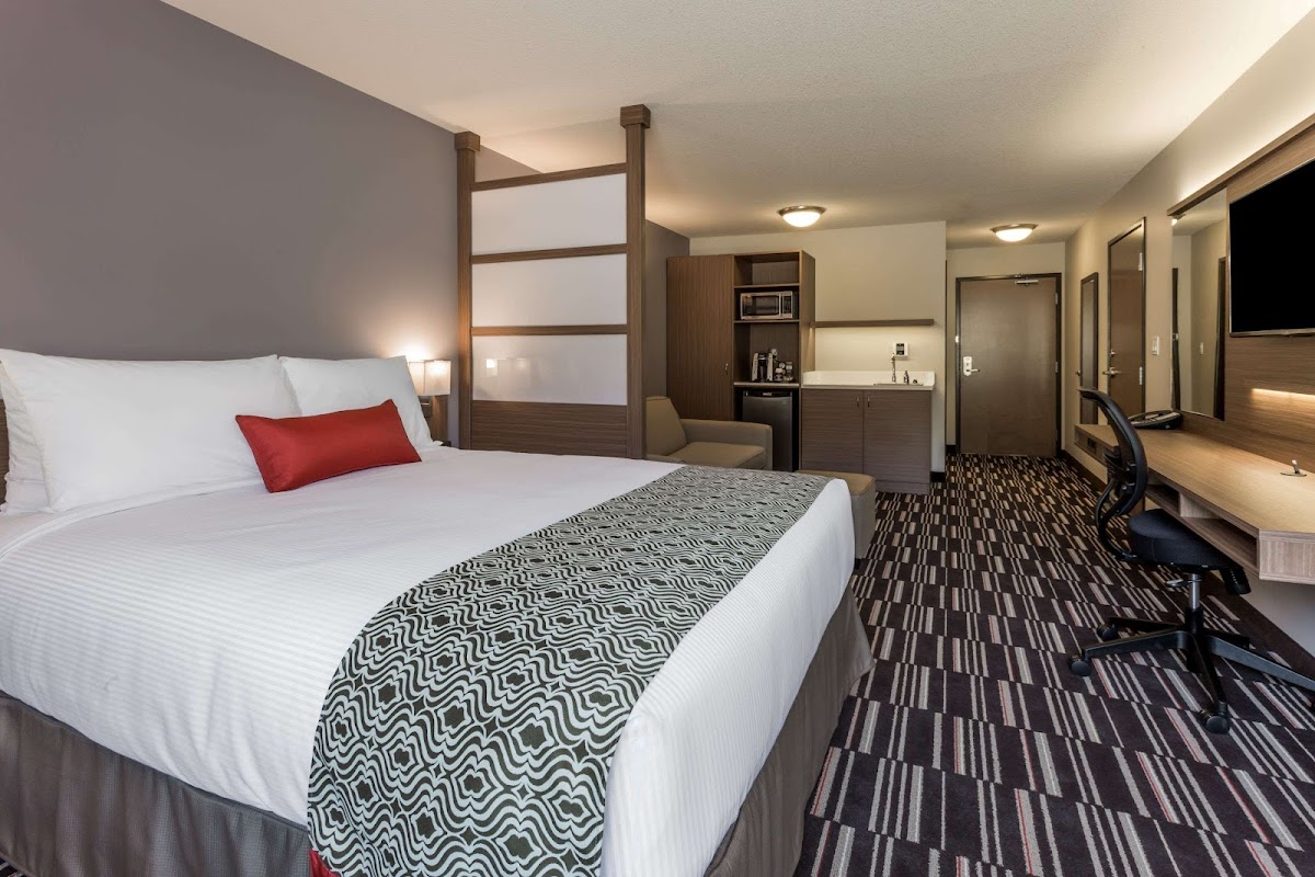 Microtel Inn & Suites by Wyndham Kitimat photo 2