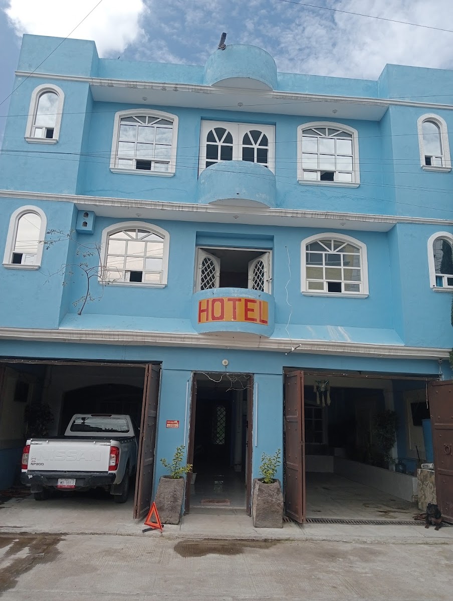 Hotel Lago de los lirios
