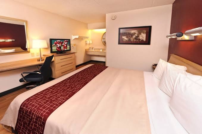 Red Roof Inn Dayton North Airport photo 3