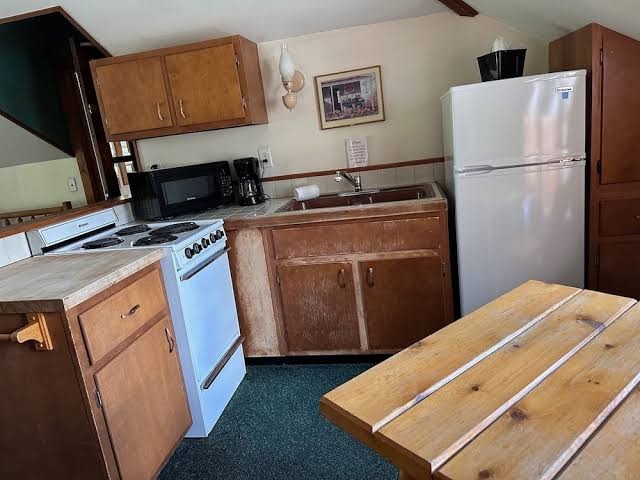 Maple Lane Resort photo 3