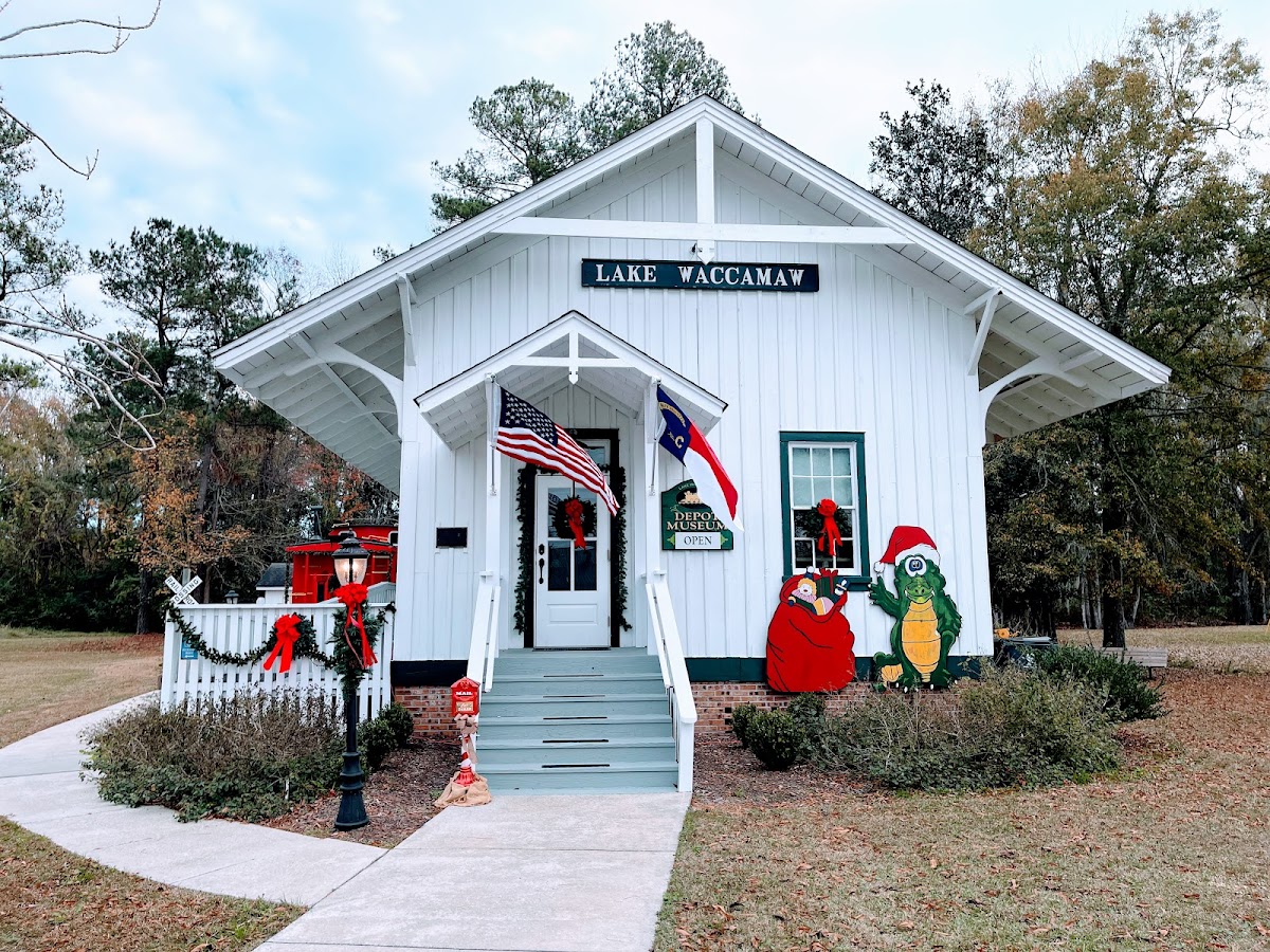 Lake Waccamaw Depot Museum