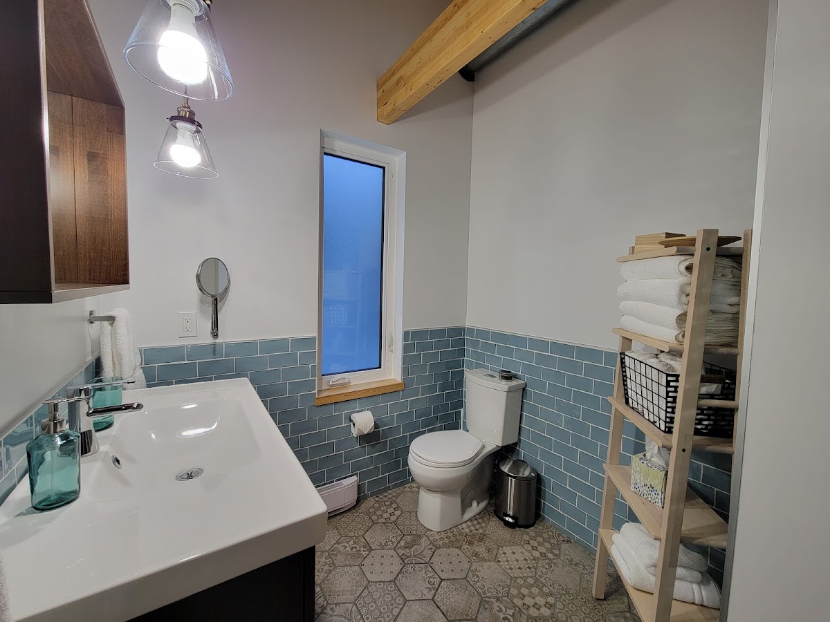 Kluane Skyline Vacation Rental photo 2