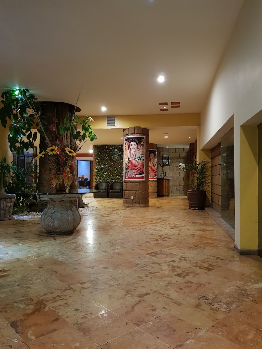 Mansion Inn photo 3
