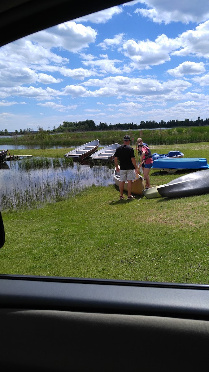 Brock's Lakeshore Cabins photo 3