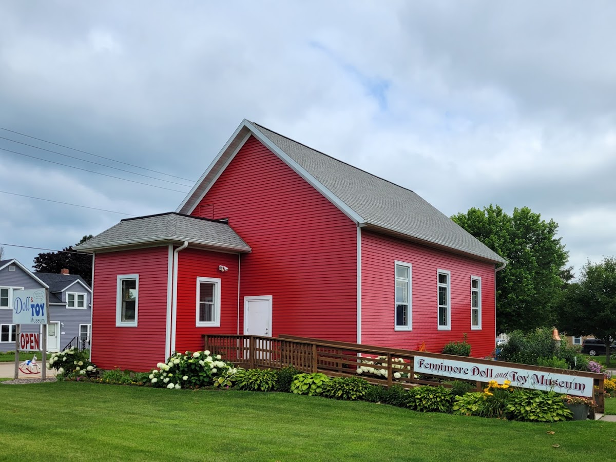 Fennimore Doll & Toy Museum