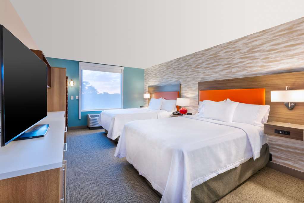 Home2 Suites by Hilton Battle Creek photo 2