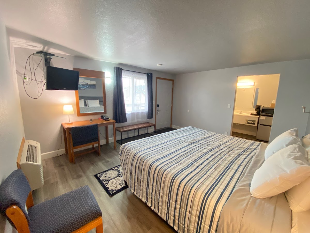 Aircrest Motel photo 2