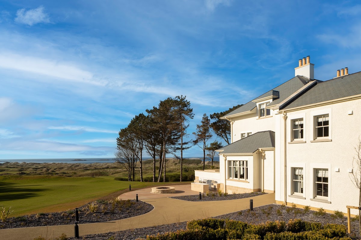Dunluce Lodge