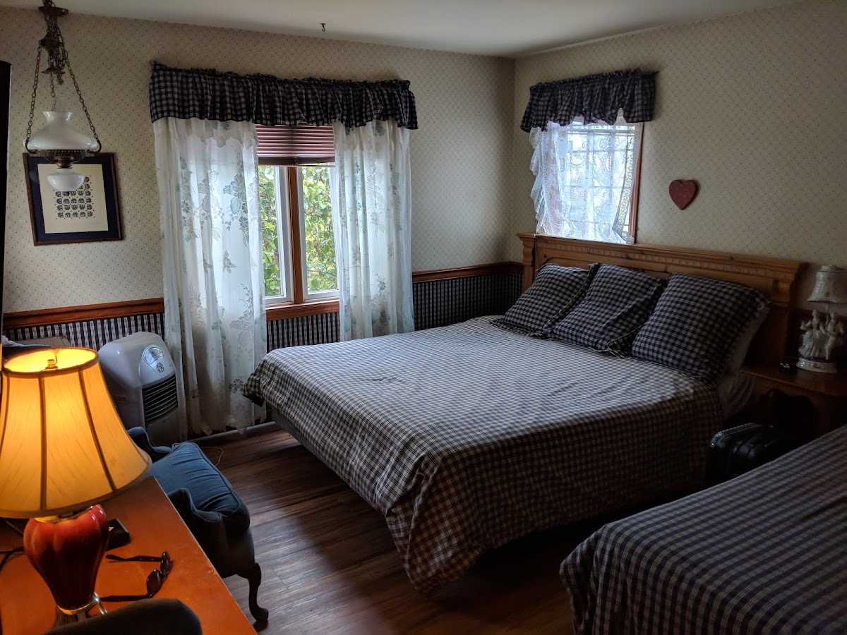 Summerland Inn photo 2