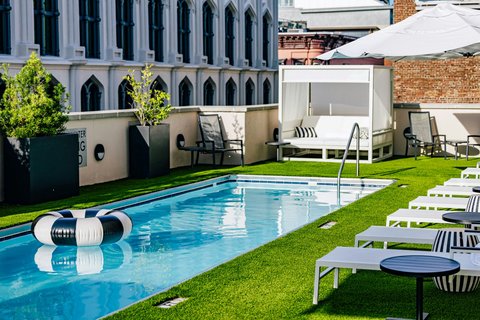 The Lindy Renaissance Charleston Hotel