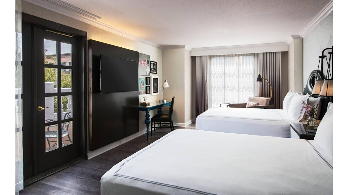 The Lindy Renaissance Charleston Hotel photo 2