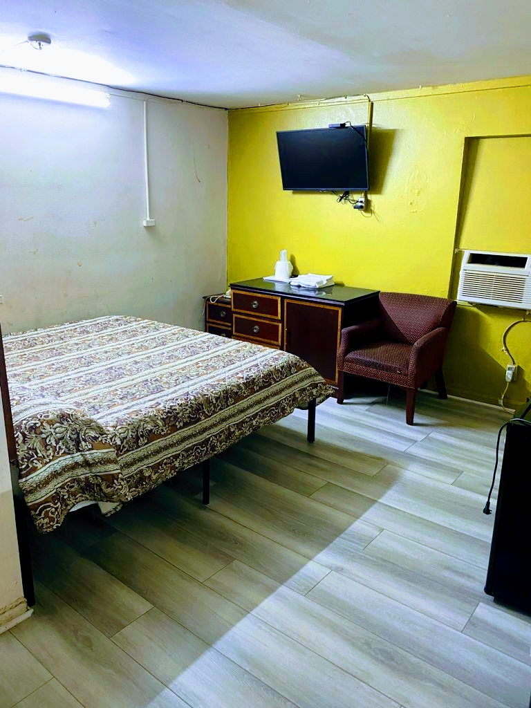Room 1