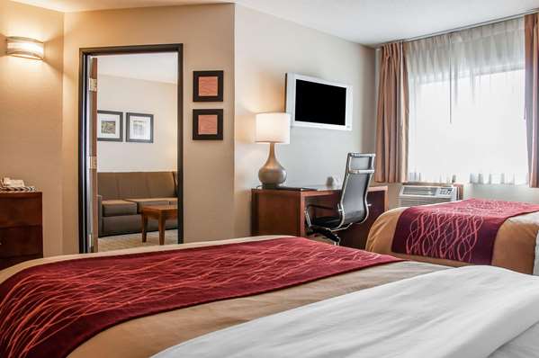 Comfort Inn Dickinson photo 2