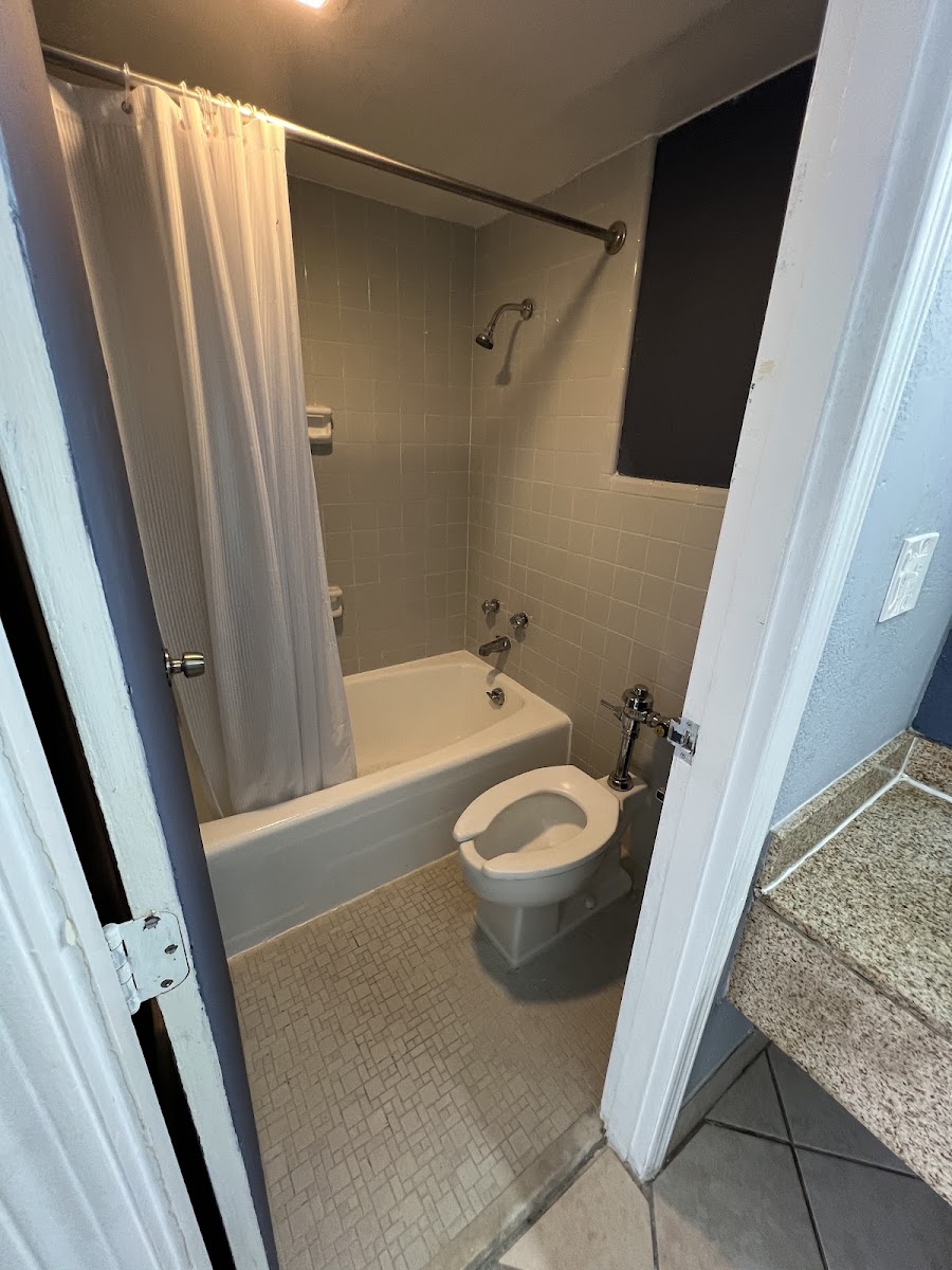 Room 4