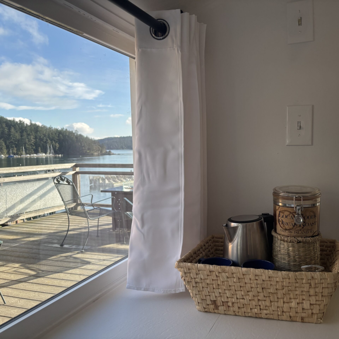 The Landing at Orcas Island | Villas | Waterfront | Sauna | Hotel photo 3