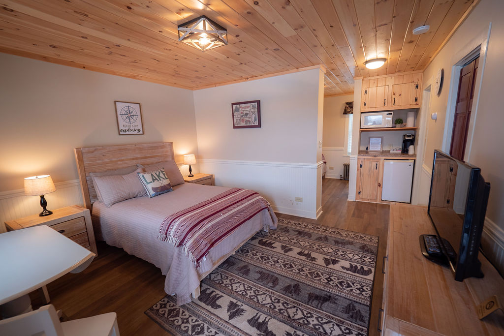 Snowshoe Lodge photo 2