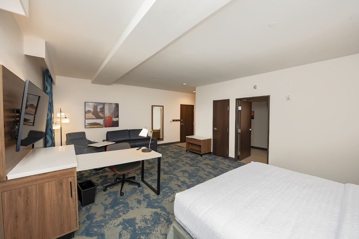 Hampton Inn and Suites Irving Hwy 183 photo 3