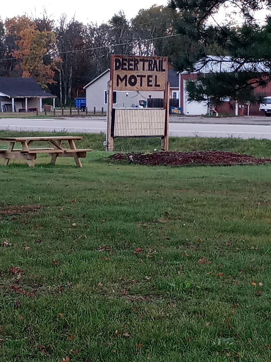 Deer Trail Motel photo 3