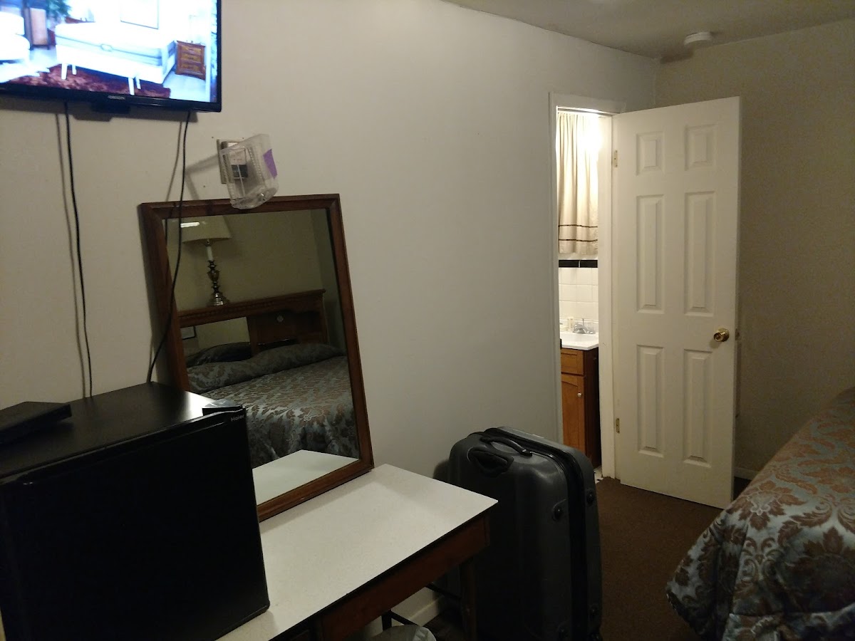 J B's Motel photo 2