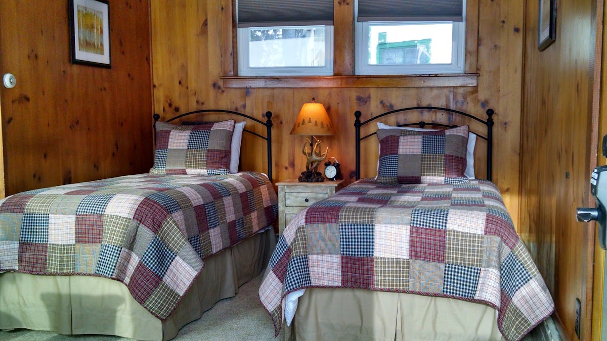 The Adirondack Inn photo 2
