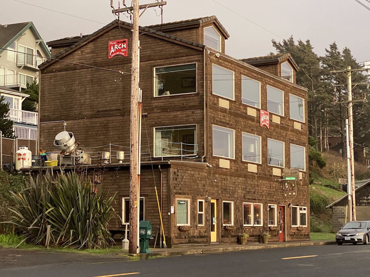 Three Arch Inn