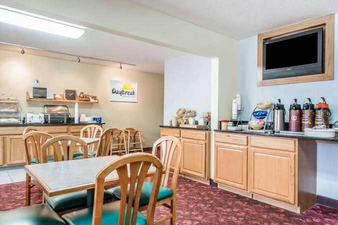 Days Inn by Wyndham Black River Falls I-94 on ATV Trail photo 3