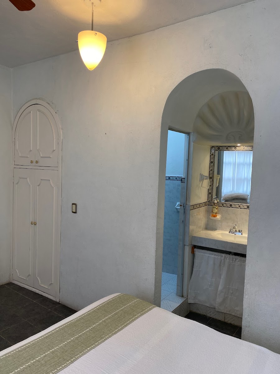 Hotel Jardín de Cervantes photo 2