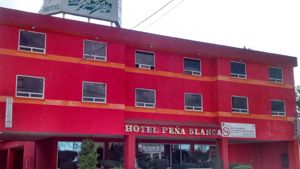 Hotel Peña Blanca