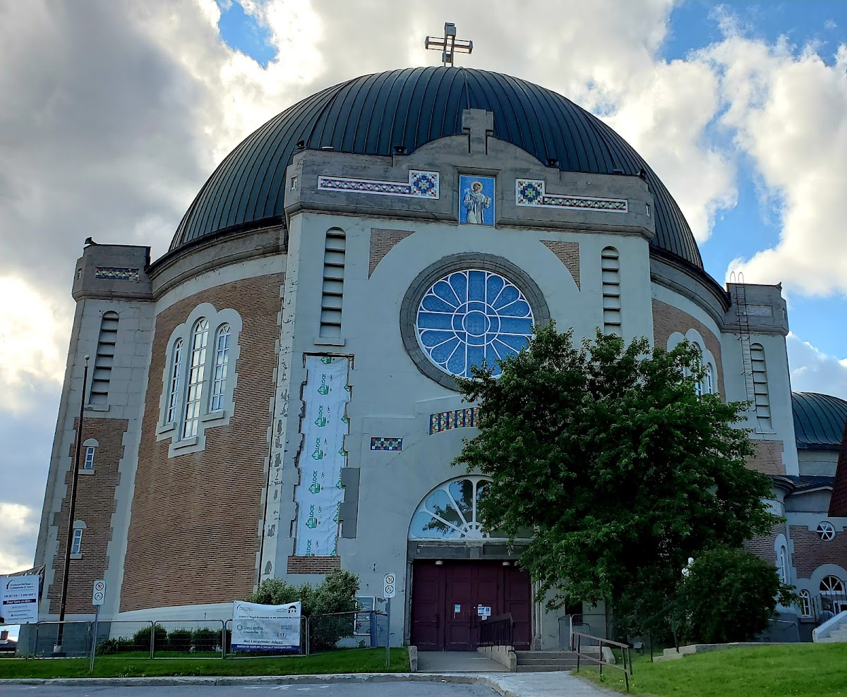 St. Teresa of Avila Cathedral, Amos