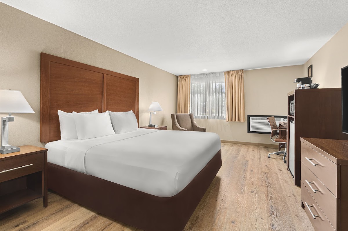 Comfort Inn & Suites Beaverton - Portland West photo 2