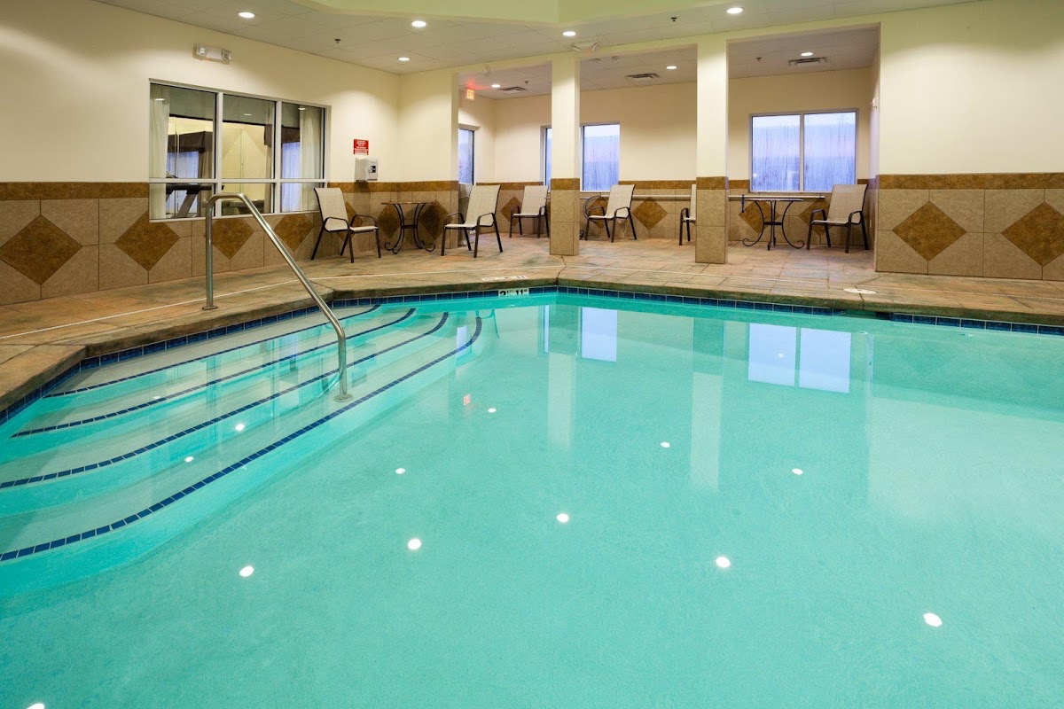 Holiday Inn Express & Suites Statesville by IHG photo 3