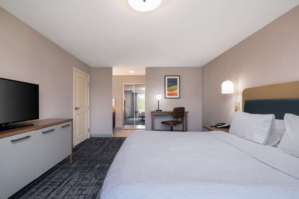 Homewood Suites by Hilton Medford photo 2
