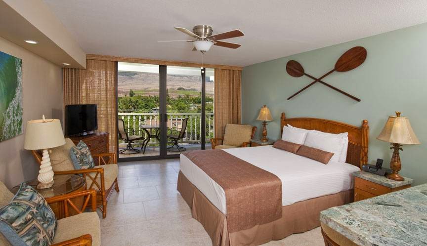Lahaina Shores Beach Resort photo 2