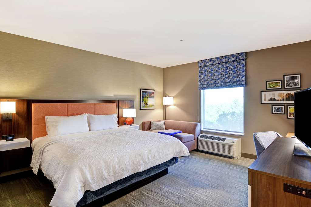 Hampton Inn & Suites Tucson Marana photo 2