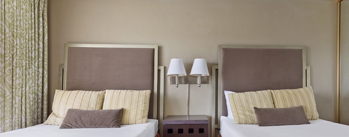 Plantation Hale Suites photo 2
